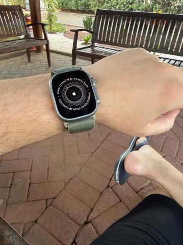 APPLE WACTH ULTRA 1 - SEMI CM PEQUENO DETALHE