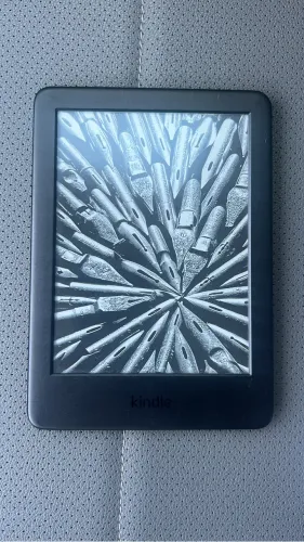 Kindle 10ª Geração com iluminação - Preto