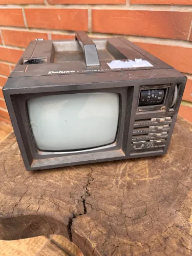 Mi tv deluxe antiga sem teste sem garantia