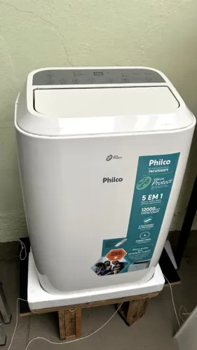 Ar-condicionado Portátil 12.000 BTUs Philco Quente e Frio PAC12000QF5