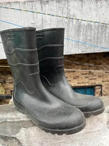 BOTA PVC 43