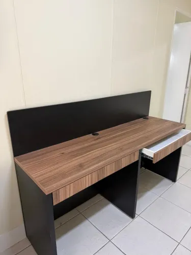 Mesa comercial para escritório | 2 lugares