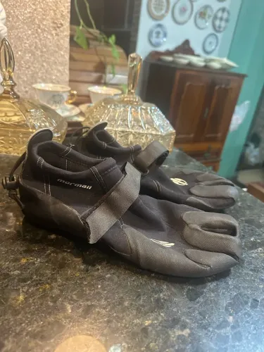 Bota náutica de neoprene Mormaii.