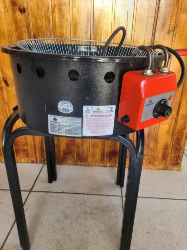 Fritadeira Profissional. 1 mês de uso!