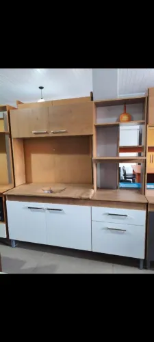 Cozinha compacta nova na caixa 