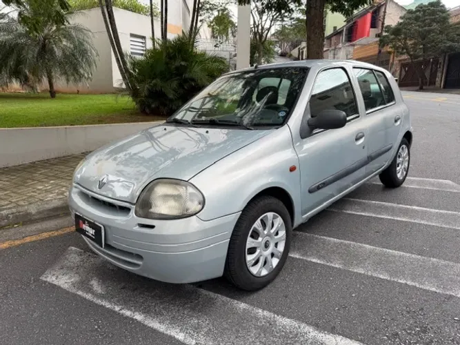 Renault Clio RN/ Expression 1.0 5P 2001