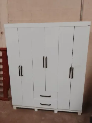 Guarda roupa usado ENTREGA MONTADO dentro uberlandia 