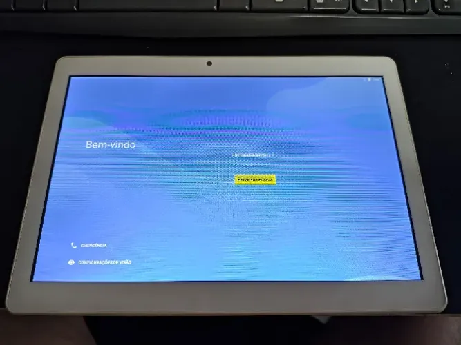 Tablet Multilaser M10A, modelo ML-S013, tela de 10,1 polegadas. Usado