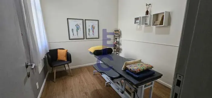 Comercial\Residencial Casa Espaçosa