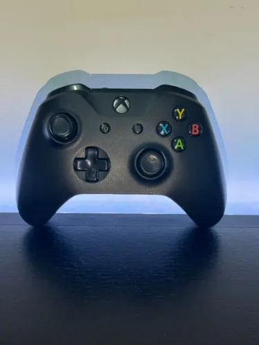 Controle Xbox One preto