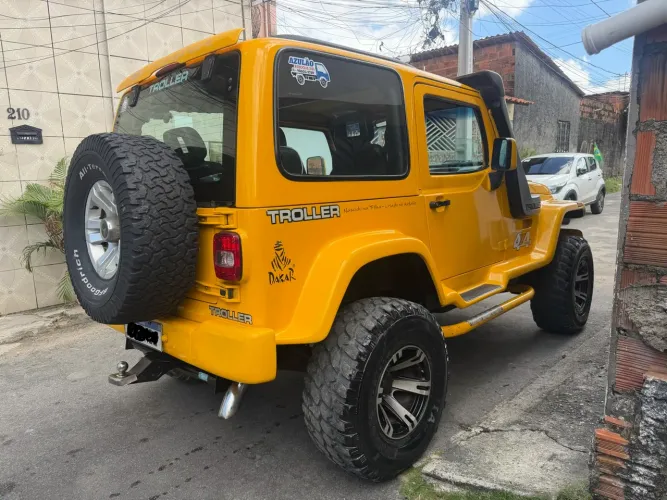 Troller T-4 4X4 3.0 TB Int. Cap. Rígida Diesel 2006