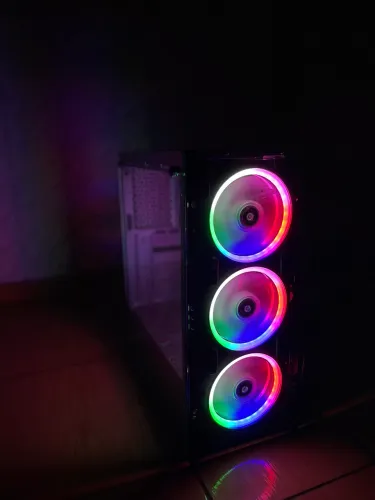 PC Gamer Ryzen 5 5600G | 16GB RAM | SSD 240GB + HD 500GB