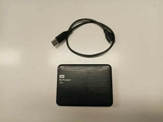 HD Externo 2 TB USB 3.0 WD My Passport Ultra