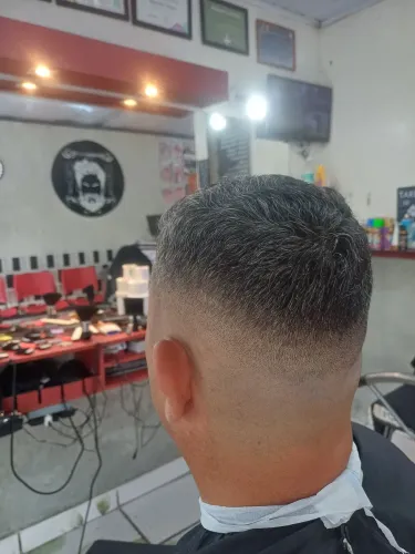 Agora em praia grande Curso de aplicação de prótese capilar presencial na barbershoptreton