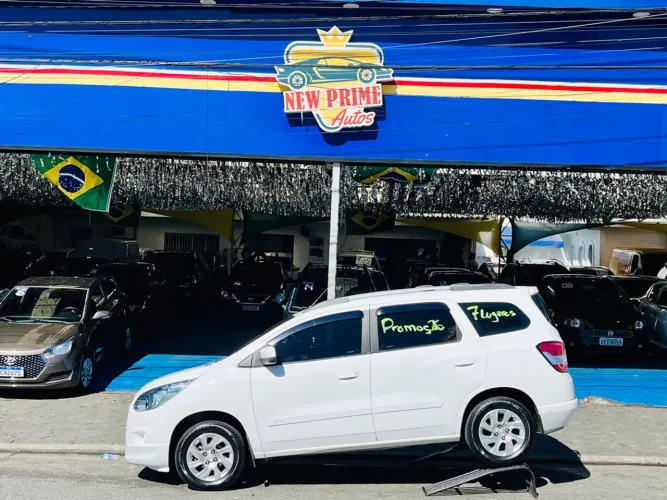 Chevrolet Spin LTZ 1.8 8V Econo.flex 5P Mec. 2015