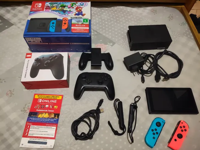 Nintendo Switch 