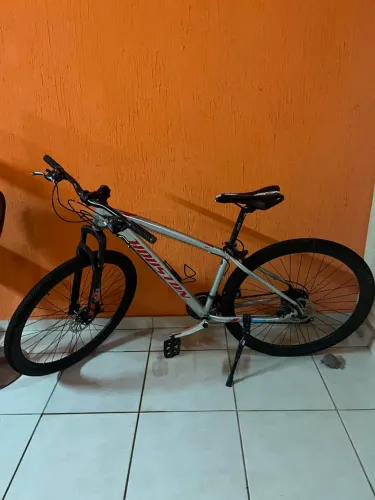 Bicicleta Semi-Nova