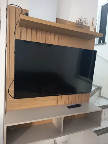 Rack e armário novo
