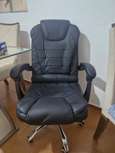Cadeira de escritório, presidente, novíssima!!!!