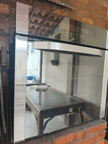 Forno de embutir elétrico