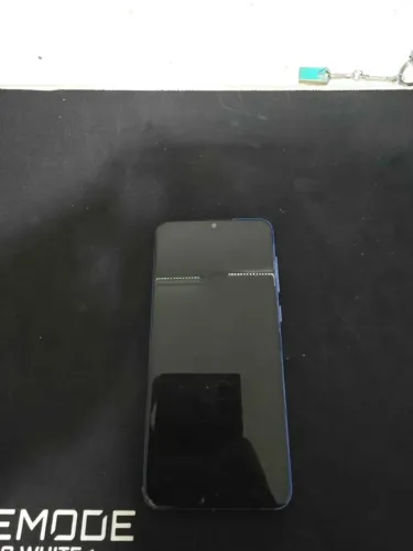 Xiaomi Mi 9 SE Funcionando - Apenas Defeito na Tela e Detalhes na carcaça