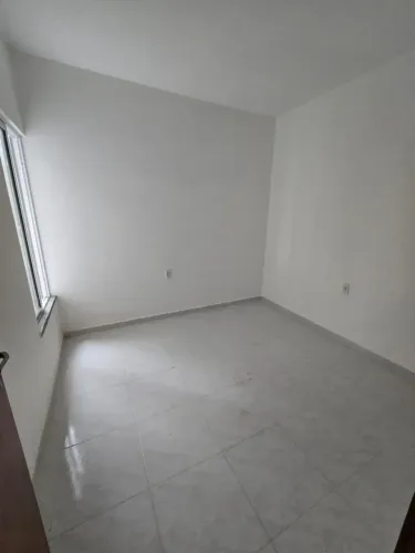 CASA À VENDA BAIRRO ANCURI 02 SUÍTES AMPLO QUINTAL COM CHURRASQUEIRA DOCUMENTAÇÃO GRÁT