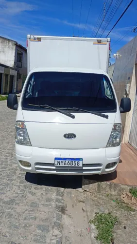 Kia bomgo 2009