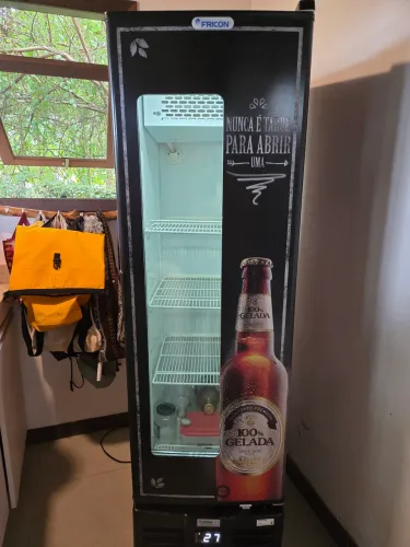 Cervejeira Slim 220w