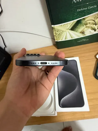 iPhone 15 pro Max 256 GB preto 