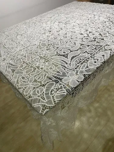 Toalha de mesa quadrada em Renascença