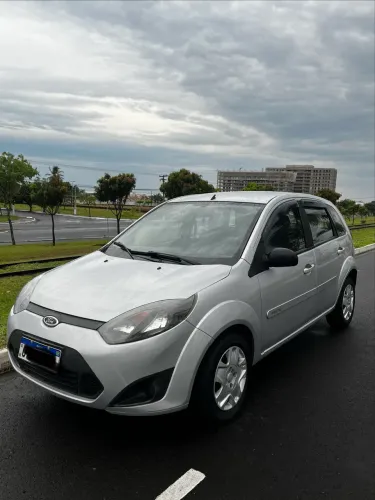 Ford Fiesta S 1.0 8V Flex 5P 2014
