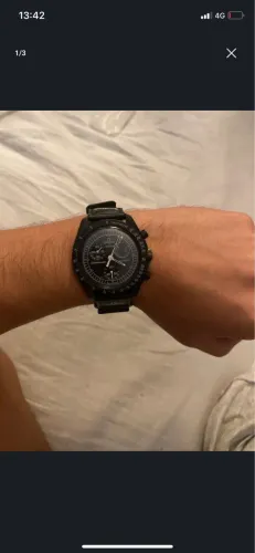 Relógio omega mooswatch