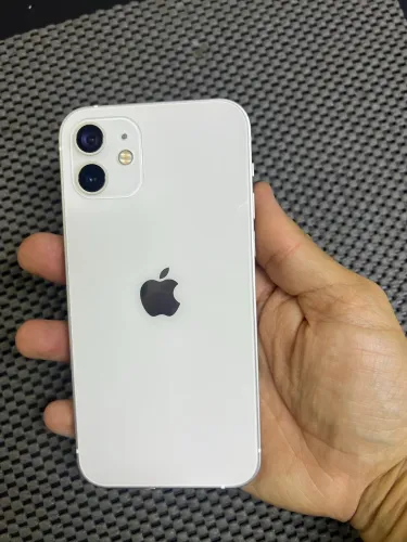 iPhone 12 128gigas bateria 88% 