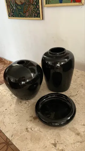 Conjunto de Vasos Decorativos em Cerâmica Preta