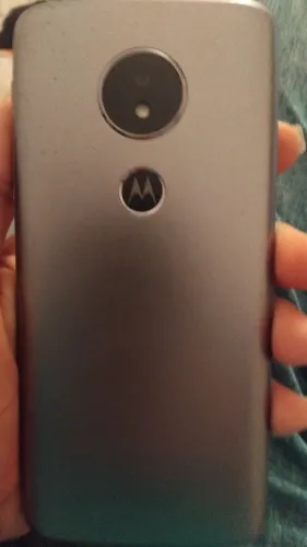 Moto e5