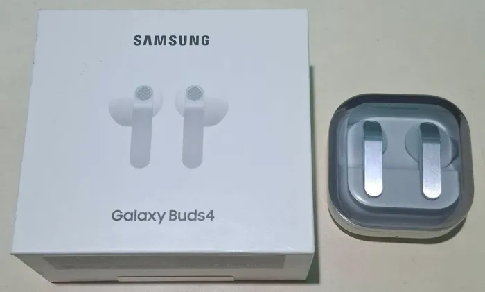 VENDO FONE SAMSUNG GALAXY BUDS 4 NOVO