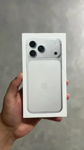 Iphone 17 pro max 256GB prata | branco - Lacrado 