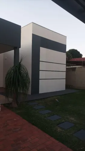 Pinturas Residencial e Comercial.