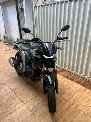Yamaha FZ25 2023