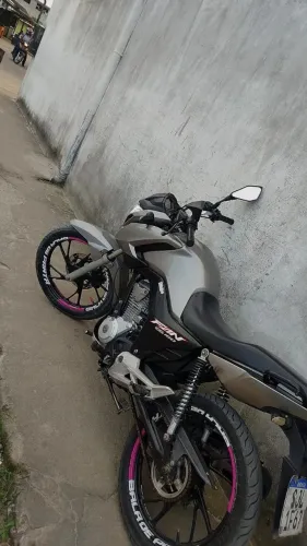 Fan 160 muito nova