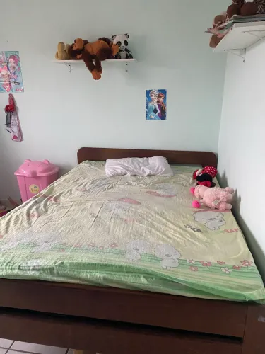 Cama de casal com colchão