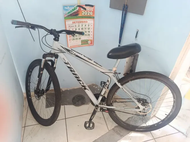 Bicicleta Aro 29 Track Bikes - Praticamente Nova (2 Meses de Uso) + Brindes!