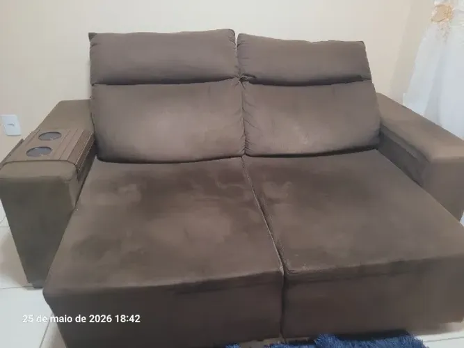 Sofá retrátil