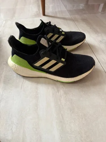 Tenis corrida - adidas ultraboost 45