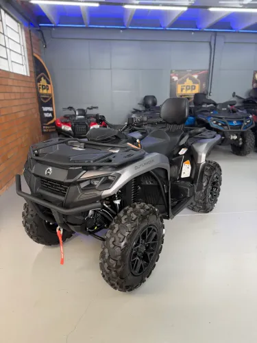 2026 Quadriciclo Can am 700 MAX XT
