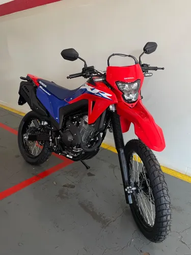 XR 300 L TORNADO 2027 0KM JÁ EMPLACADA 