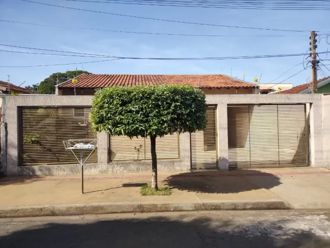 Casa com 3 dormitórios à venda, 150 m² por R$ 350.000,00 - São Lourenço - Londrina/PR