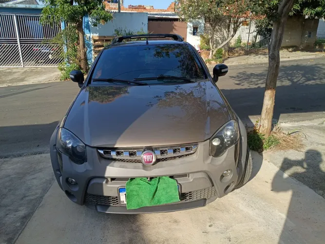 Fiat Strada Adventure 1.8/ 1.8 Locker Flex CE 2018