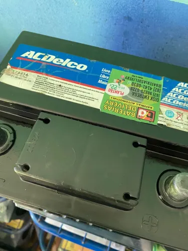 Bateria Seminova Acdelco 50 amperes caixa alta