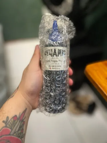 Vendo tinta Dynamic Triple Black 240ml segunda linha (paralela)